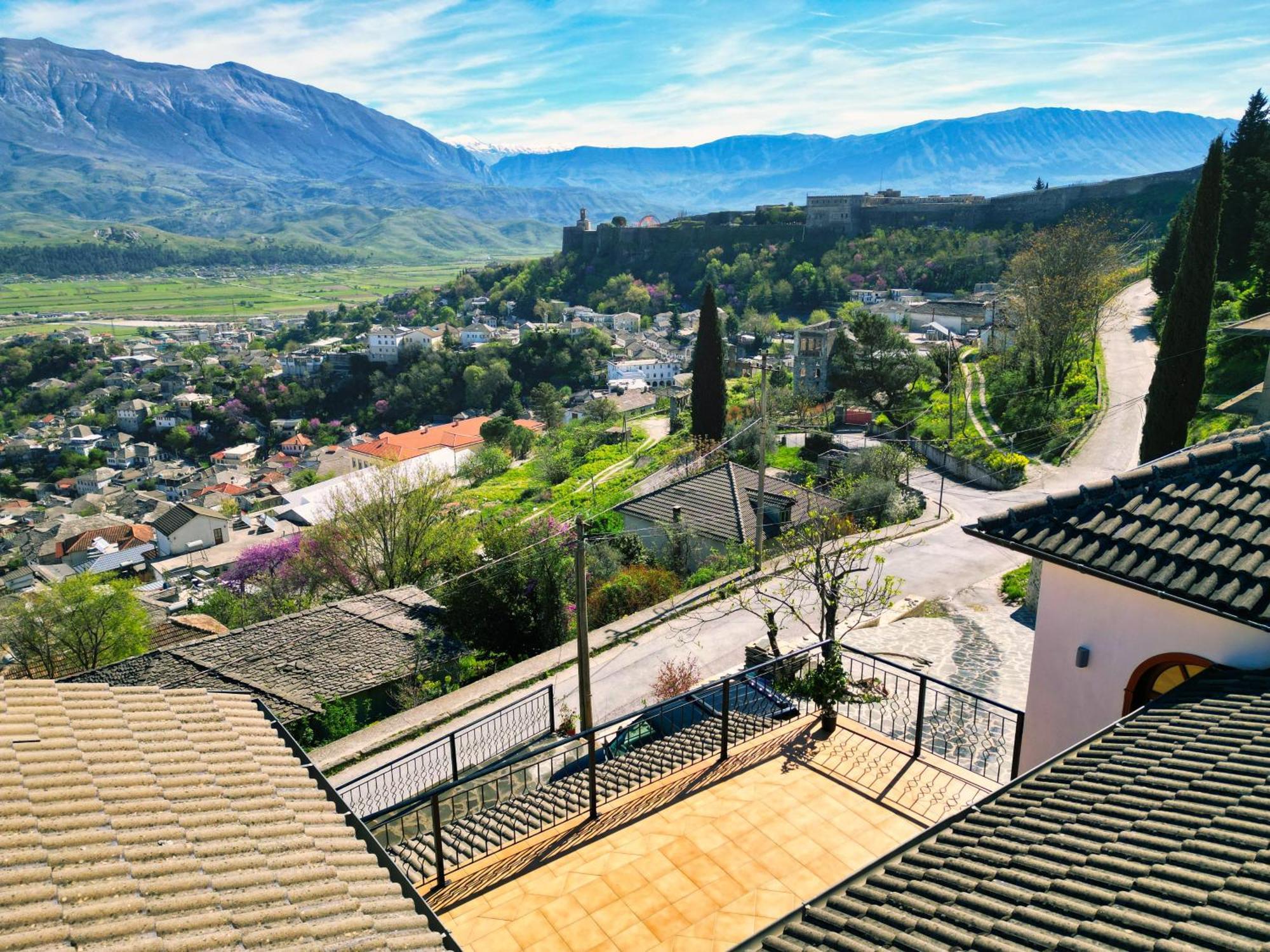 Emblematic House Apartment 4 Gjirokastra Kültér fotó