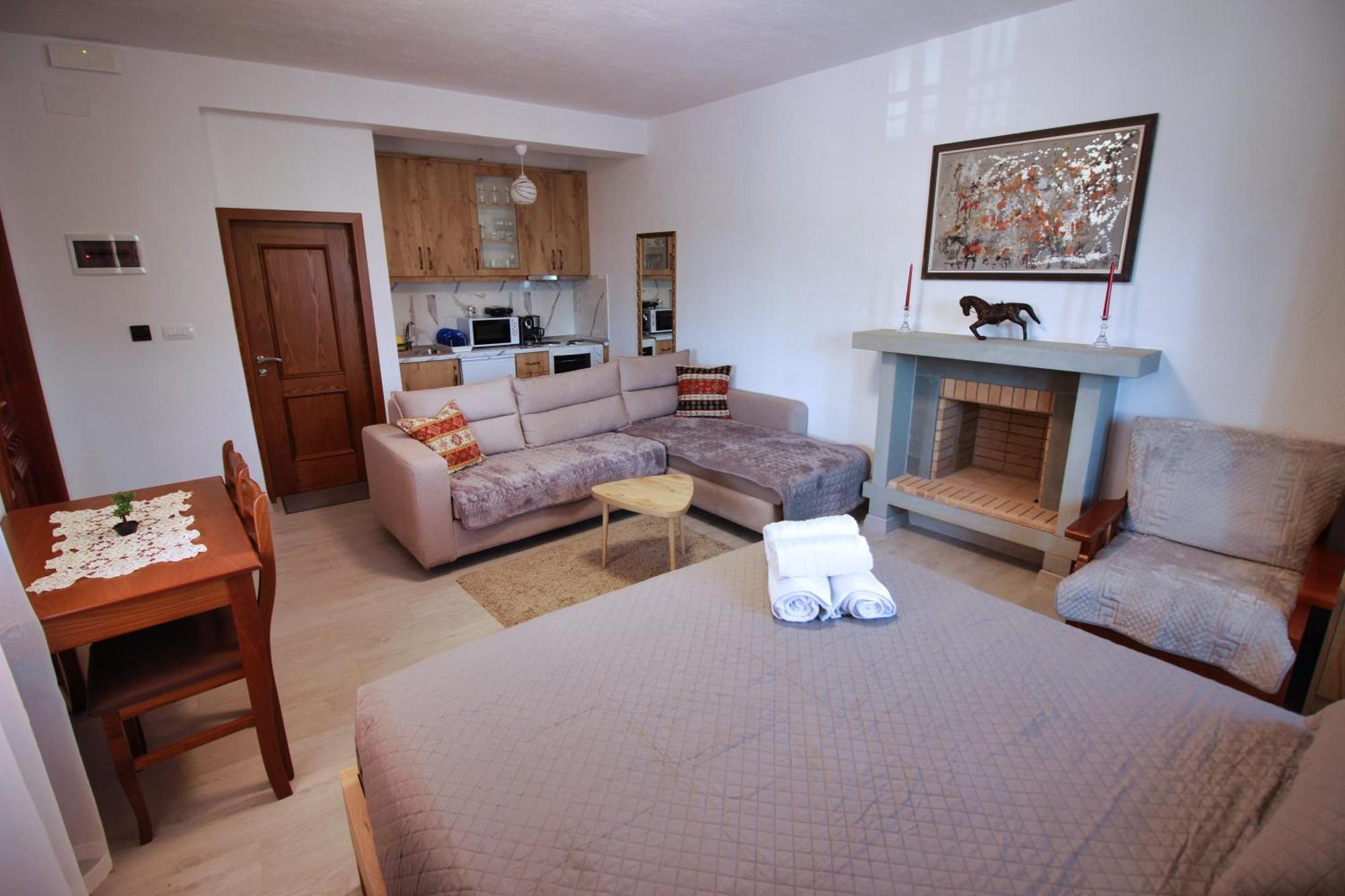 Emblematic House Apartment 4 Gjirokastra Kültér fotó
