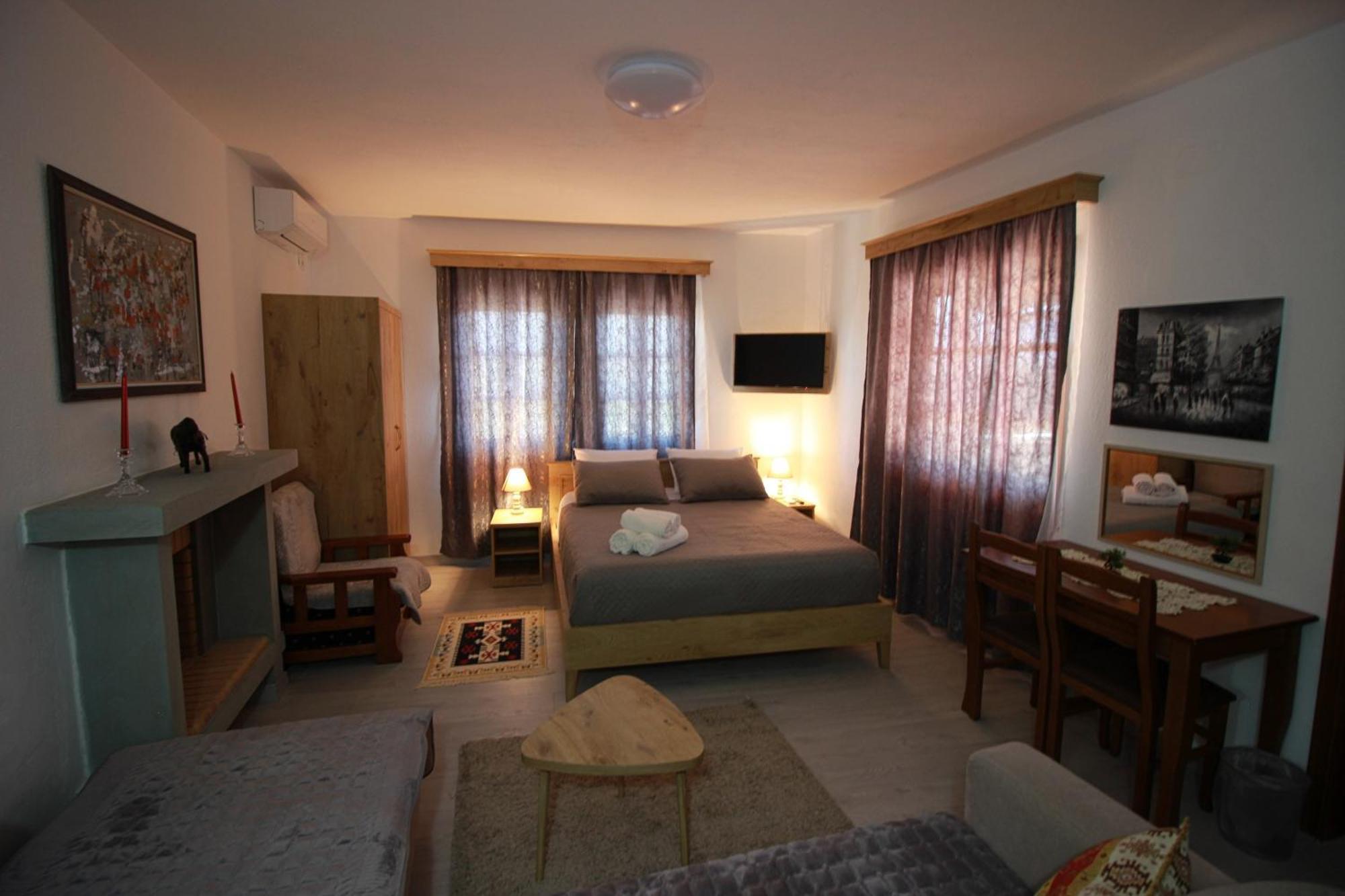 Emblematic House Apartment 4 Gjirokastra Kültér fotó